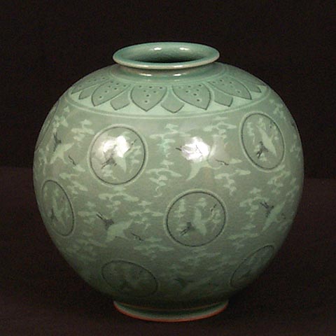 Round Crane & Cloud Celadon Jar