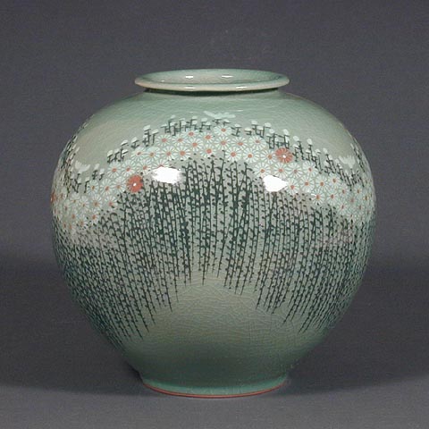 Round Chrysanthemum Field Celadon Jar