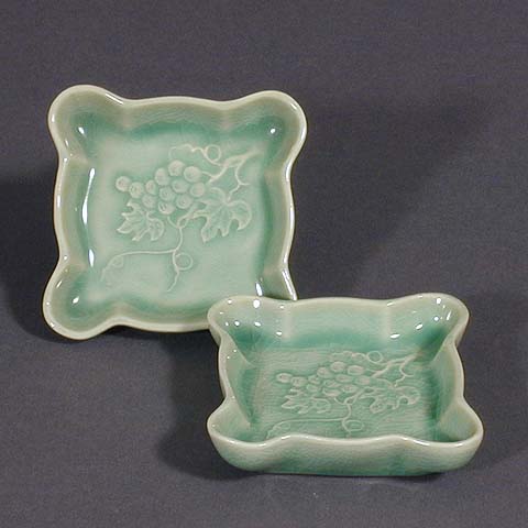 Grapevine Celadon Plates