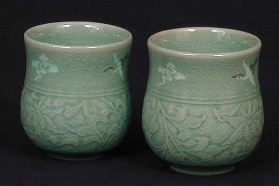 Tulip-shaped Crane & Lotus Couple's Cups