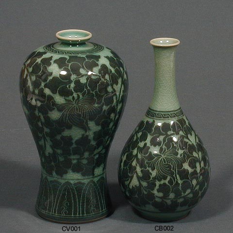 Dark Lotus Vase & Bottle