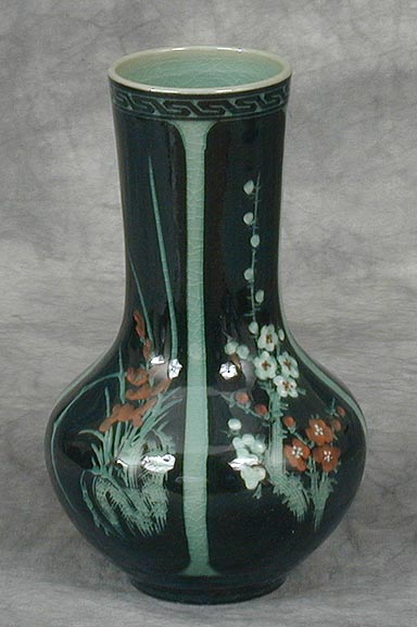 Dark Four Season Vase