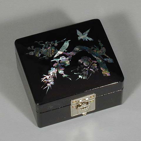 Plum Blossoms Jewelry Box