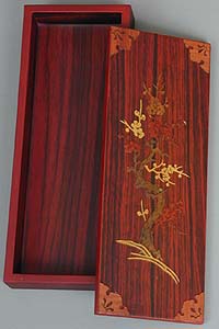 Inlaid Plum Blossoms Lacquered Box - open
