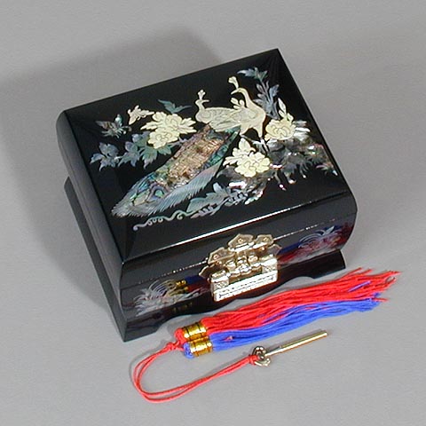 Small Peacocks Music Box