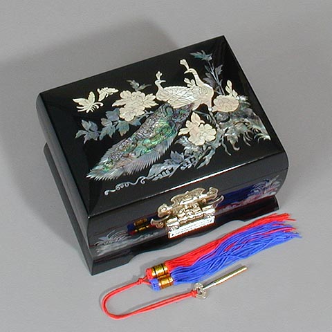 Medium Peacocks Music Box