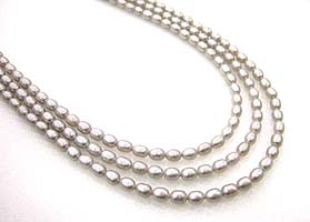 Gray Pearl Necklace - Bottom