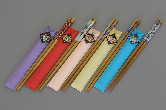 Covered Wood Chopstick set 7
