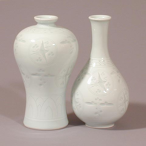 Baek-ja Crane & Cloud Vase & Bottle